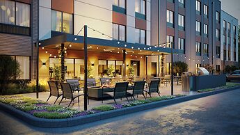 Hyatt Studios Chesapeake