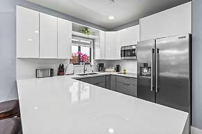 Villa Sunset by Glam Homes