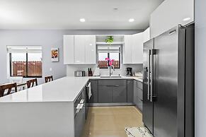 Villa Sunset by Glam Homes