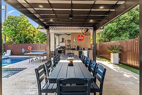 Villa Sunset by Glam Homes
