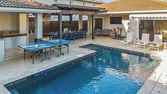 Villa Sunset by Glam Homes