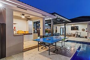 Villa Sunset by Glam Homes