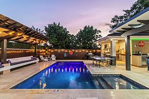 Villa Sunset by Glam Homes