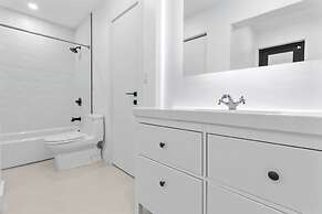 Villa Platinum by Glam Homes