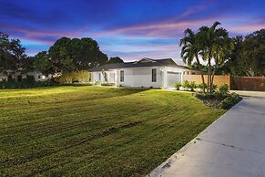 Villa Platinum by Glam Homes