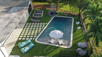 Villa Platinum by Glam Homes