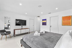 Villa Platinum by Glam Homes