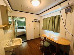 Kobe Guesthouse - Hostel