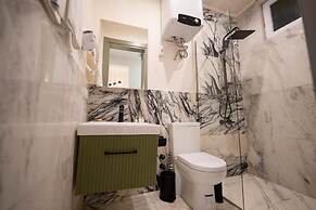Monev Suites