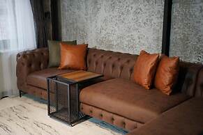 Monev Suites