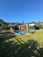 Yalıkavakta 4 Odalı Villa BD4150