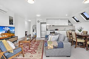 Comfortable 2 Bed Stay With Parking