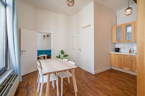 Epic Group Stay in Antwerp Centre