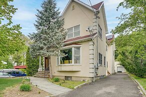 Walkable Neighborhood! Long Island Basecamp