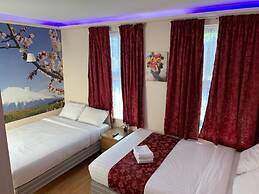 Barking Hotel