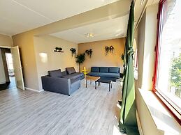 Apartment in Antwerp With Garden View