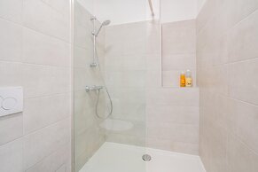 2 Bedroom Apartment in Antwerp