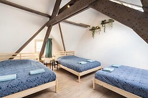 Charming 12 Person Apartment