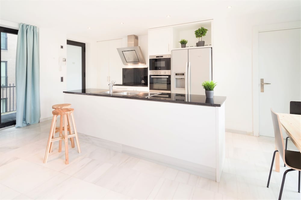 2-bedroom Apartment in Central Antwerp