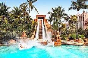 Harborside Resort Atlantis