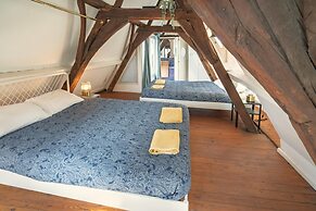 Spacious Duplex in Antwerp Old Town