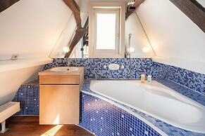 Spacious Duplex in Antwerp Old Town