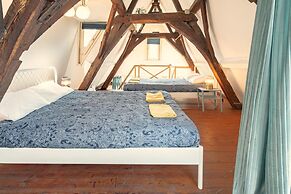 Spacious Duplex in Antwerp Old Town