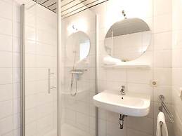 Beautiful Modern Furnished Apartment
