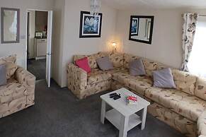 Delightful 2 Bedroom Caravan Manor Park Hunstanton