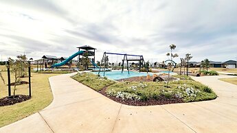 Creekstone 4B Home by GoodLive