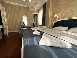 Alyon Hotel City Center