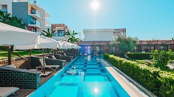 Feniks Priority Hotel