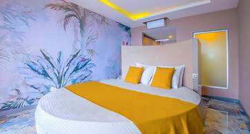 Feniks Priority Hotel