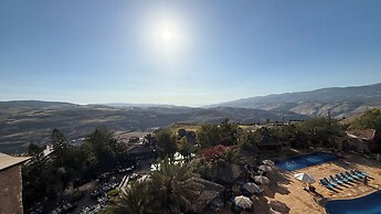 Tal Rumman Hotel