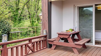 Geoje Pings Pet-friendly Pension