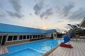 Nueng Pool Villa