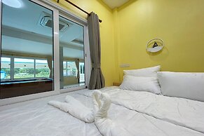 Nueng Pool Villa