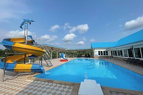 Nueng Pool Villa