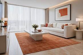 Evans Luxe Suites