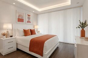 Velvet Queen Hotel