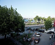 Terrace Old City
