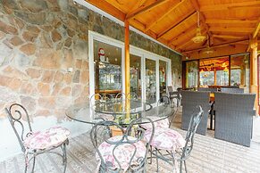 Nesilce Tatil Köyü