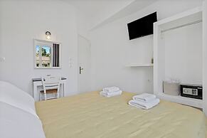 Kamelia Hotel