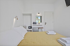 Kamelia Hotel