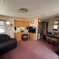 Static Caravan Sleeps 8 With Indoor Pool
