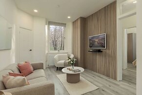 Modern Wheatfield Apartment