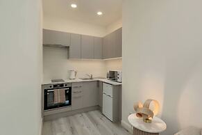 Modern Wheatfield Apartment