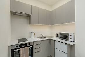Modern Wheatfield Apartment
