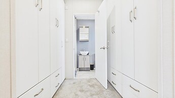 Puffin Lodge - 2 Bedroom Lodge - Wisemans Bridge