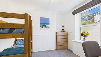 Stone's Throw - 3 Bed Holiday Home - Saundersfoot